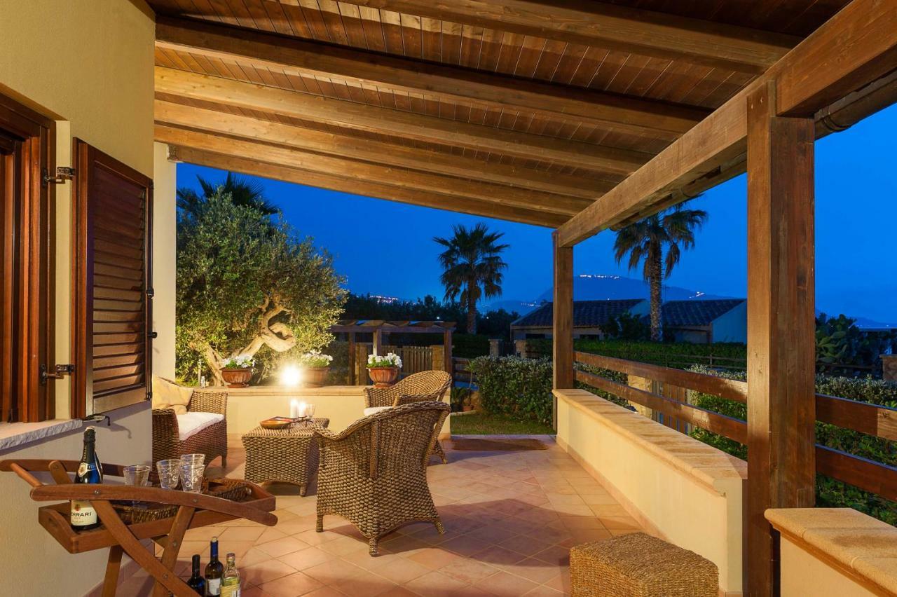 Villa Baia Verde كوستوناتشي المظهر الخارجي الصورة